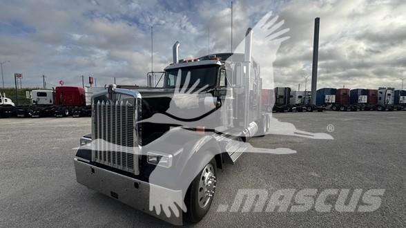 Kenworth W900 Tahače