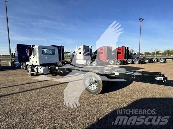 Mack MD6 Nákladní vozidlo bez nástavby