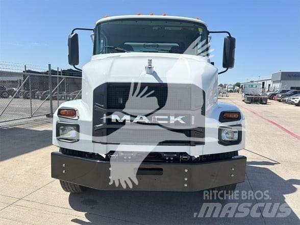 Mack MD6 Popelářské vozy