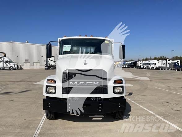 Mack MD6 Stavebnictví - ostatní