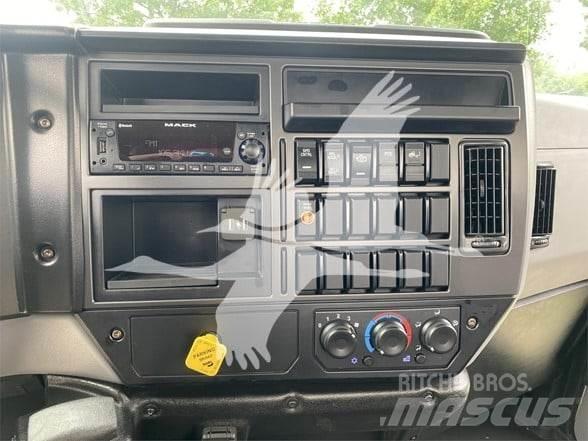 Mack MD6 Valníky/Sklápěcí bočnice