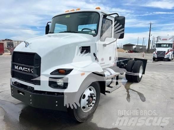 Mack MD6 Sklápěče