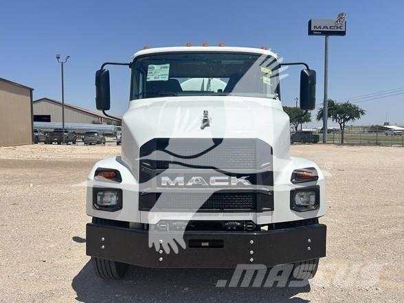 Mack MD6 Stavebnictví - ostatní