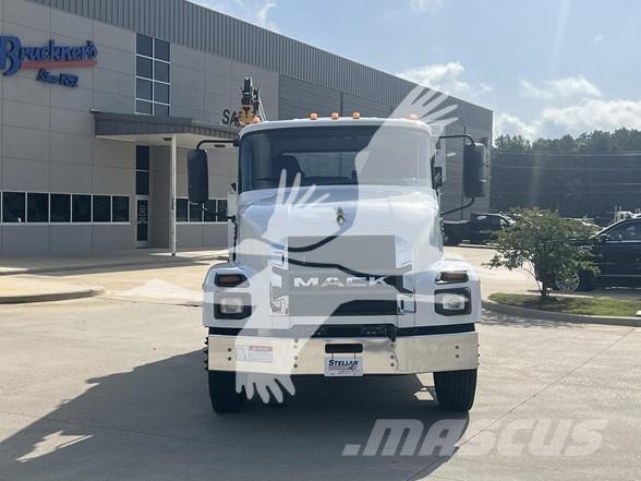 Mack MD6 Stavebnictví - ostatní