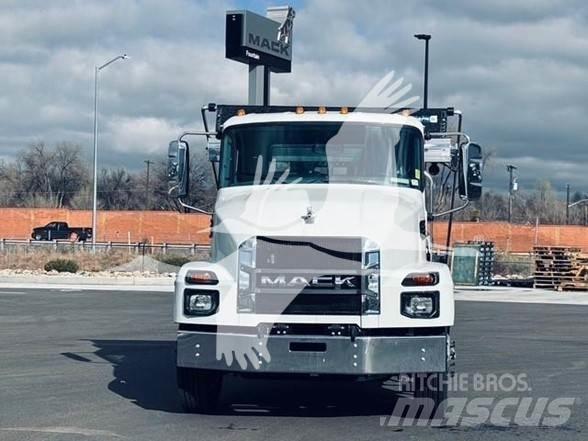 Mack MD7 Stavebnictví - ostatní