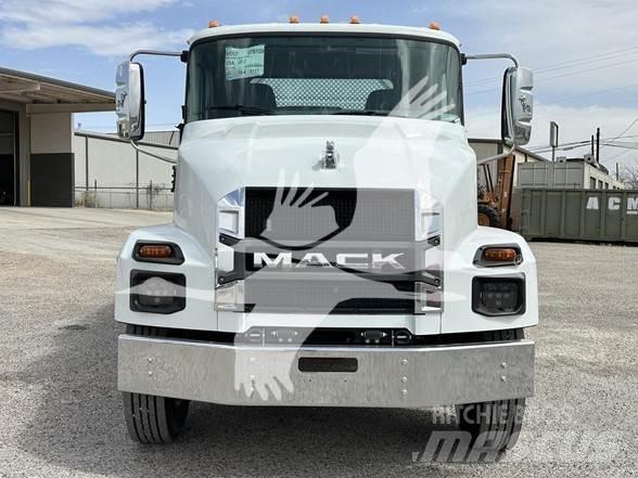 Mack MD7 Stavebnictví - ostatní