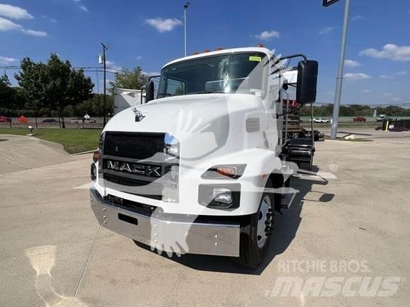 Mack MD7 Stavebnictví - ostatní