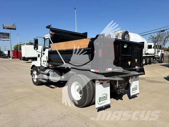 Mack MD7 Sklápěče