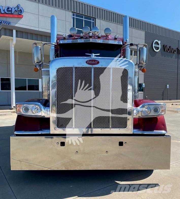 Peterbilt 389 Tahače