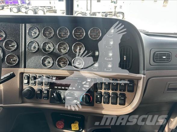 Peterbilt 389 Tahače