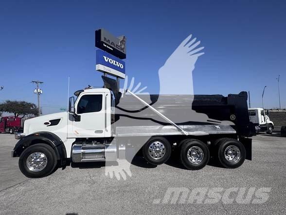 Peterbilt 567 Sklápěče