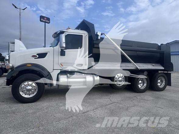 Peterbilt 567 Sklápěče