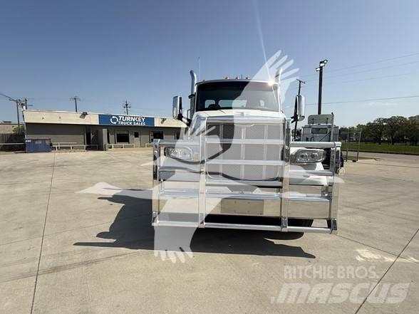 Peterbilt 567 Tahače