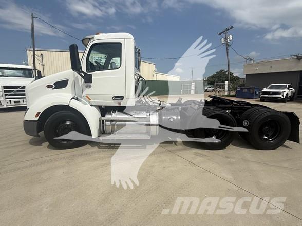 Peterbilt 579 Tahače