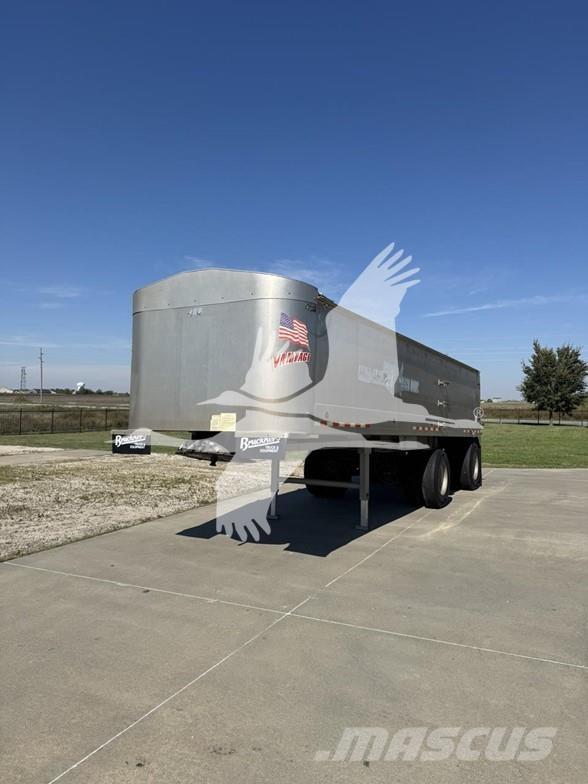 Vantage  Sklápěcí přívěsy