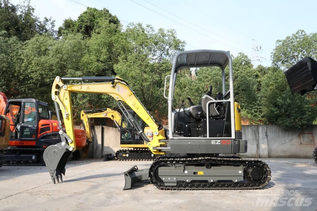Wacker Neuson EZ 30 Pásová rýpadla