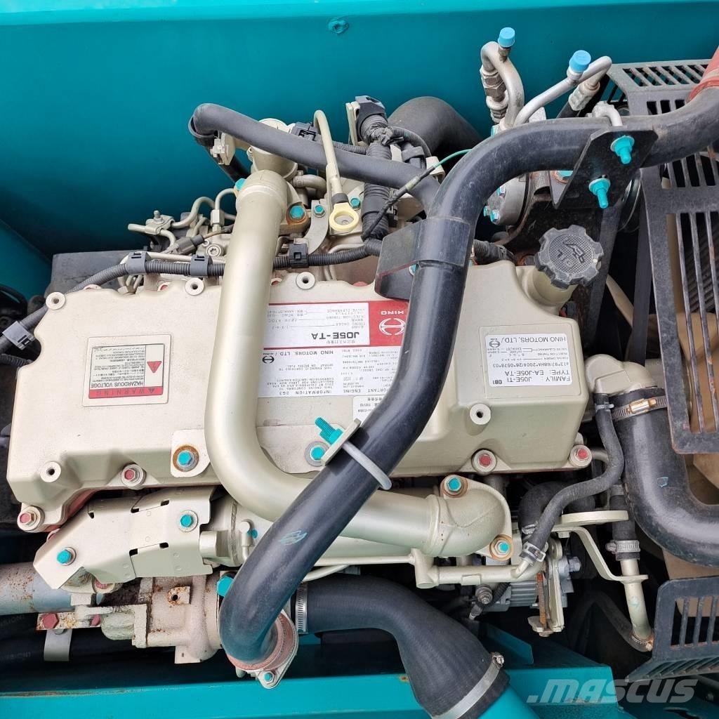 Kobelco SK 200 Pásová rýpadla