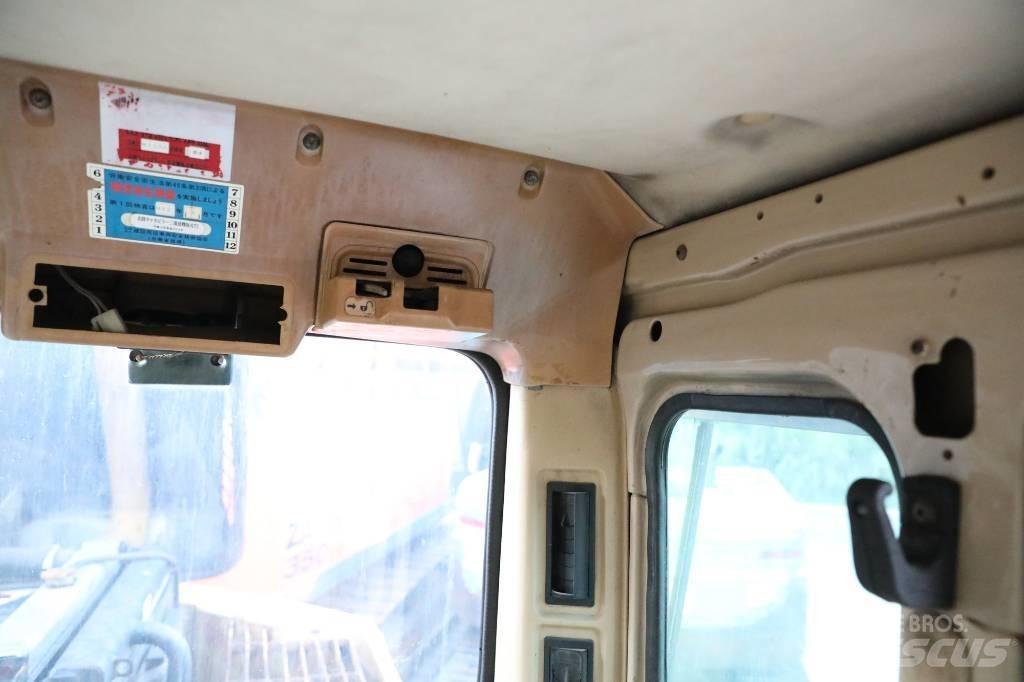 CAT 320BU Pásová rýpadla