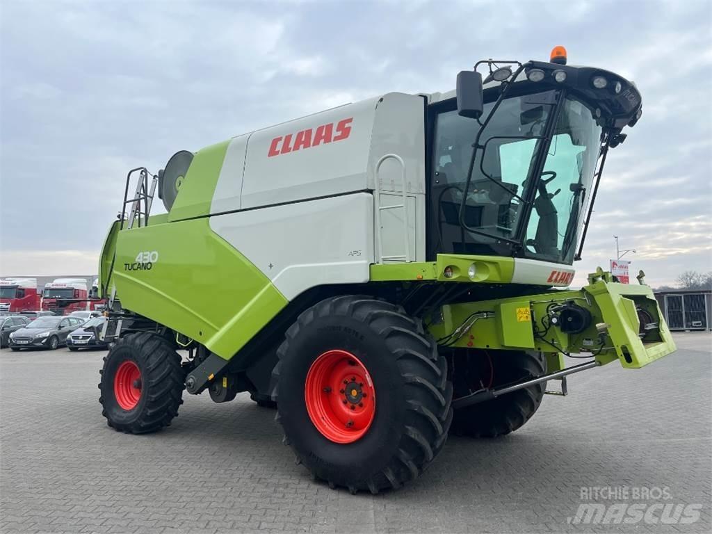 CLAAS Tucano 430 Sklízecí mlátičky