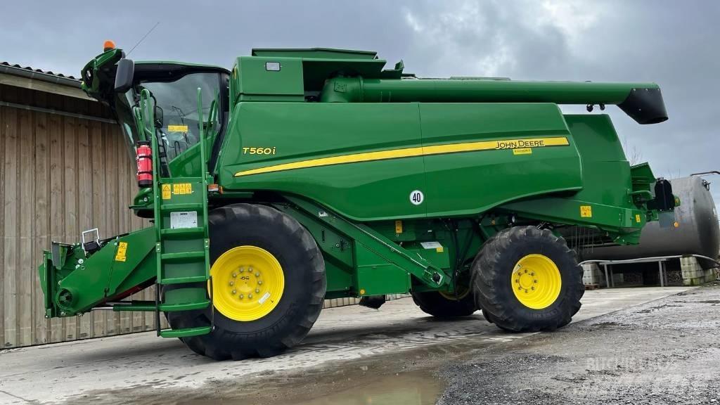 John Deere T 560 Sklízecí mlátičky