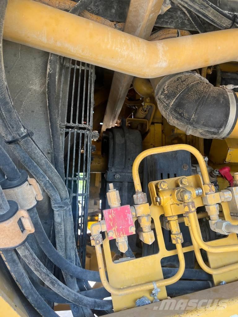 CAT 773 F Pevné dempry