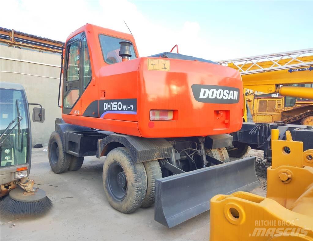 Doosan DH150W Kolová rýpadla