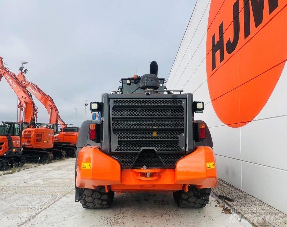 Hitachi ZW 310-6 Kolové nakladače