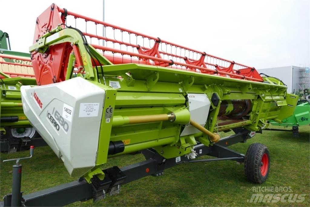 CLAAS Cerio 680 Těžební hlavy