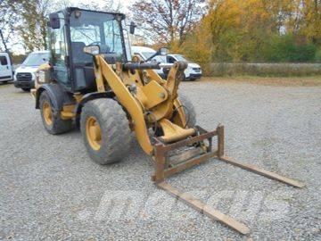 CAT 906 H 2 Kolové nakladače