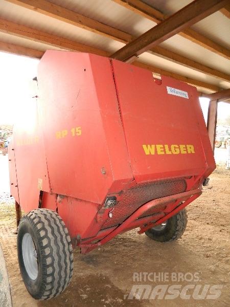 Welger RP15 Lis na válcové balíky