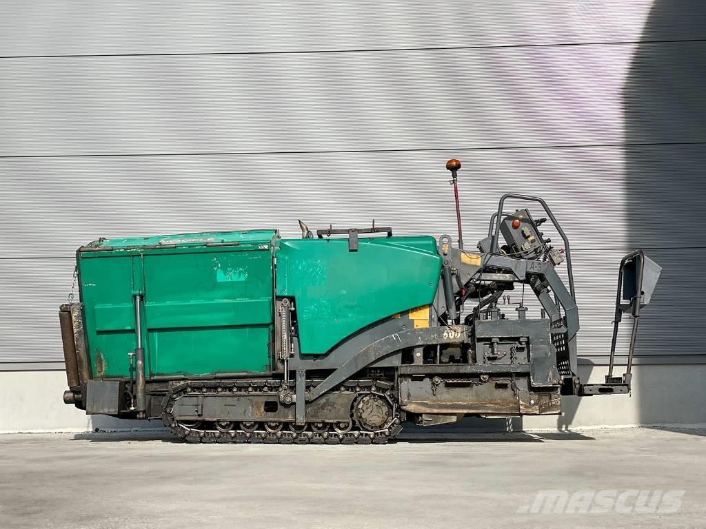 Vögele SUPER 600 Finišery