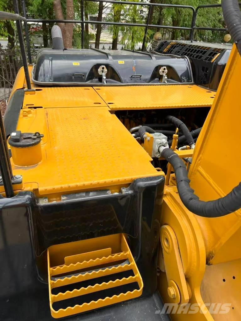 CAT 336D2 Pásová rýpadla