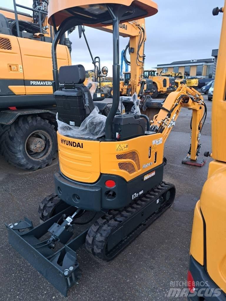 Hyundai R17Z-9AK Mini rýpadla < 7t