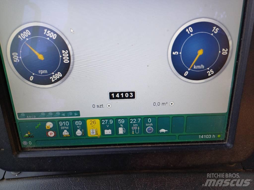 John Deere 1010E Vyvážecí traktory