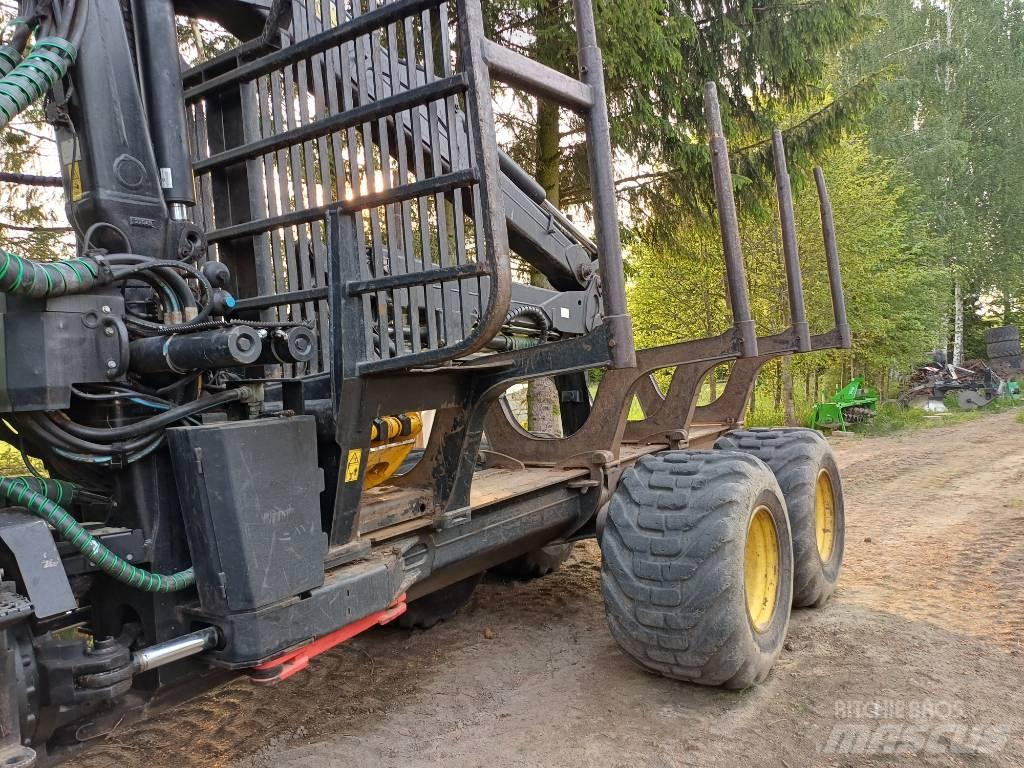 John Deere 1010E Vyvážecí traktory