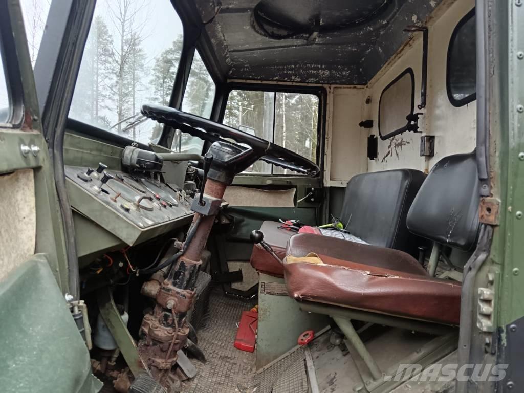 Sisu Proto A-45 Zaplachtované vozy