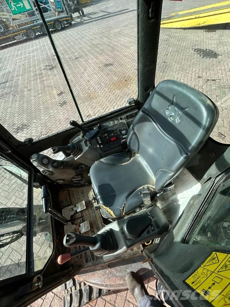 Bobcat E26 Mini rýpadla < 7t