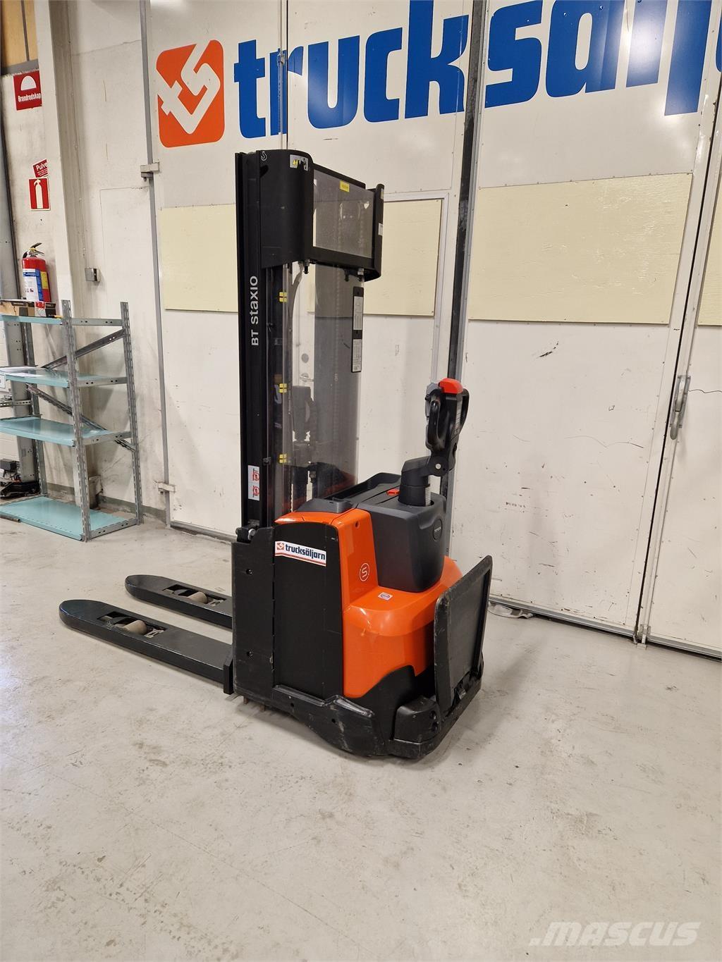 Toyota SWE120L Samohybné vozíky