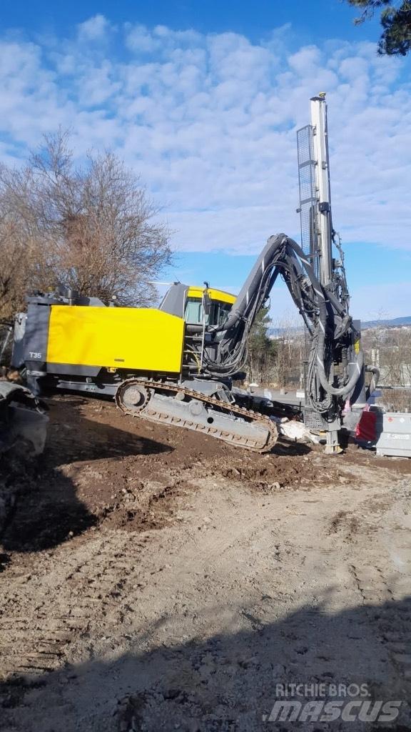 Epiroc Smartroc T35 Povrchové vrtací stroje