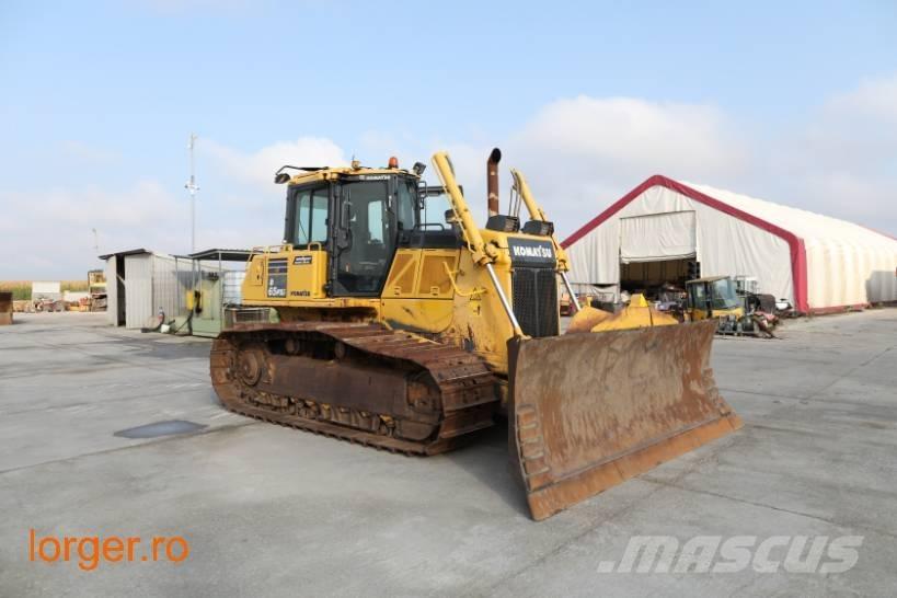 Komatsu D 65 PX-18 Pásové dozery