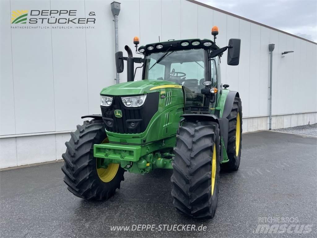 John Deere 6155R Traktory