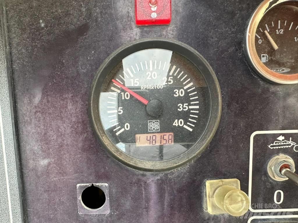Bomag BF 223 C Finišery