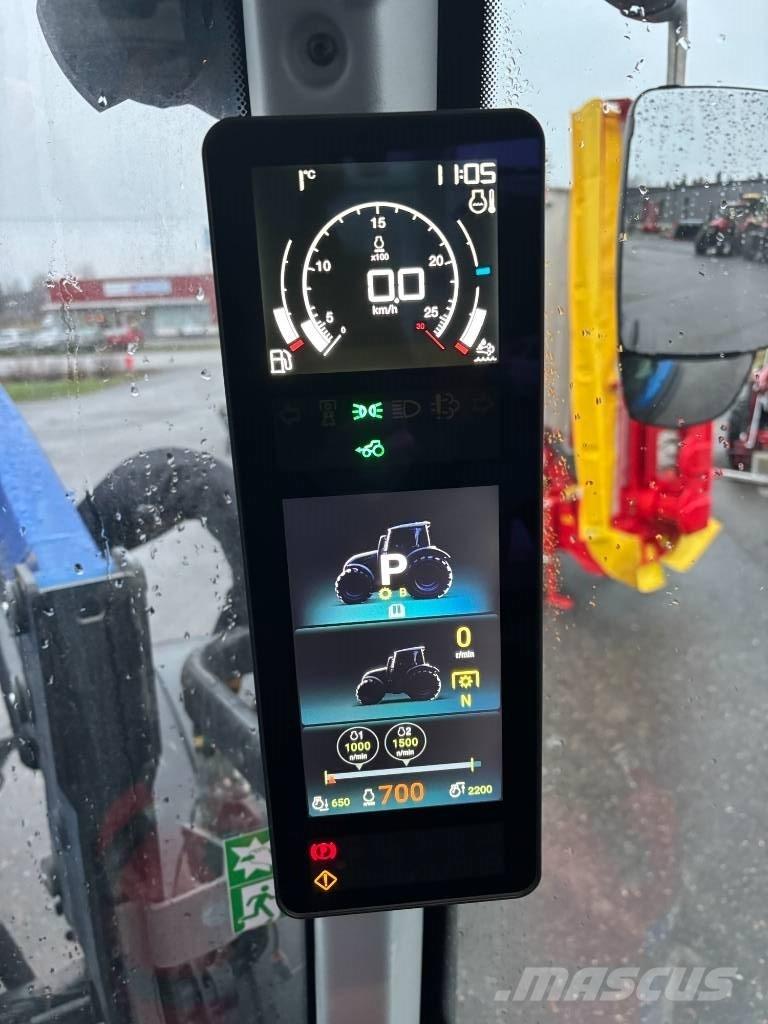 Valtra T 235 Direct Traktory