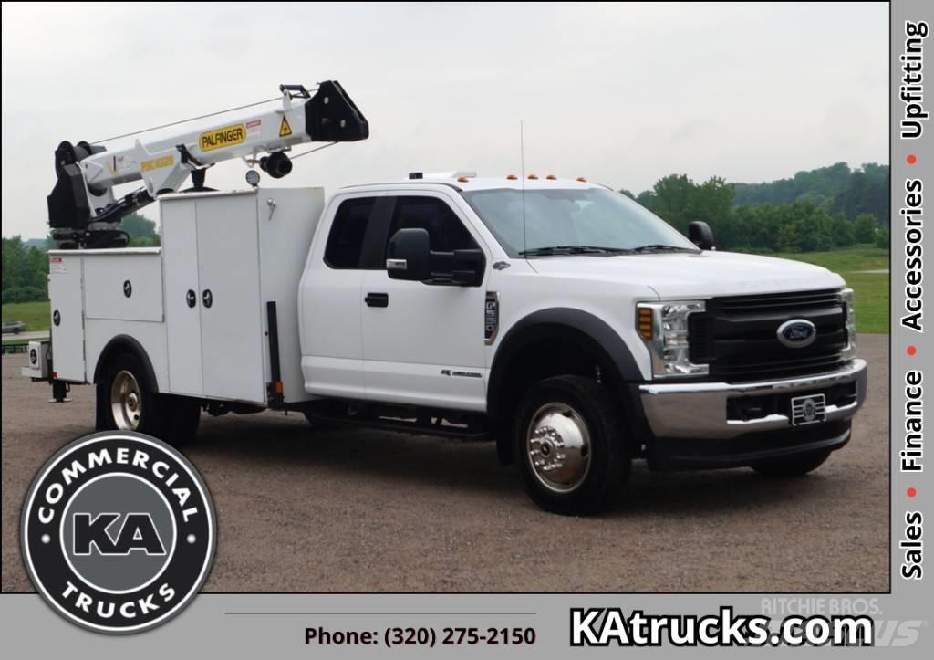 Ford F 550 XL SD Pásové jeřáby