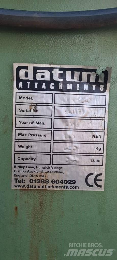  DATUM DMX-240 Zametací stroje