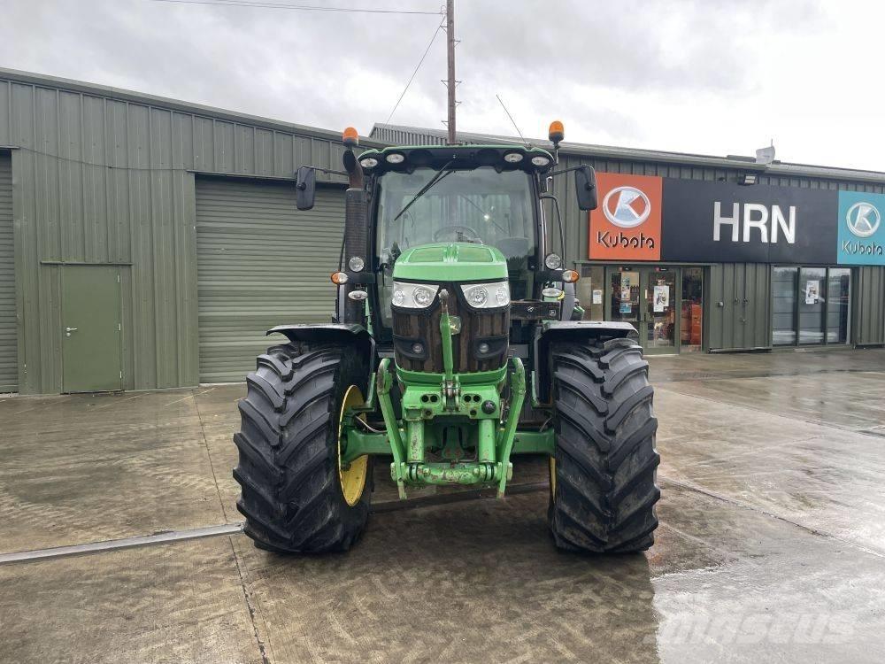 John Deere 6150 R Traktory