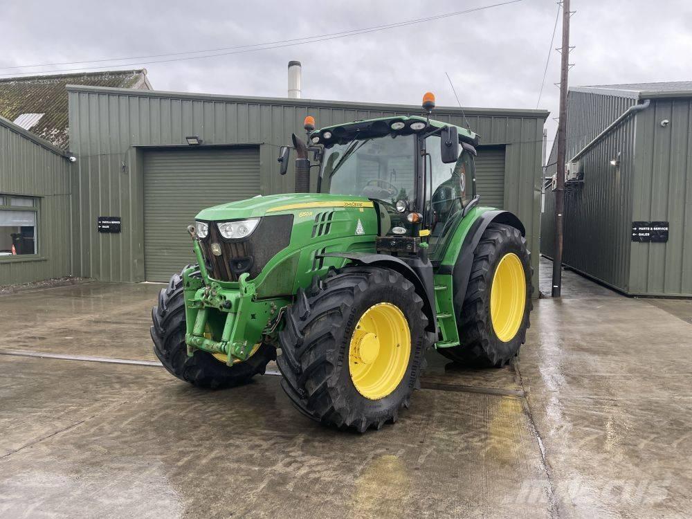 John Deere 6150 R Traktory