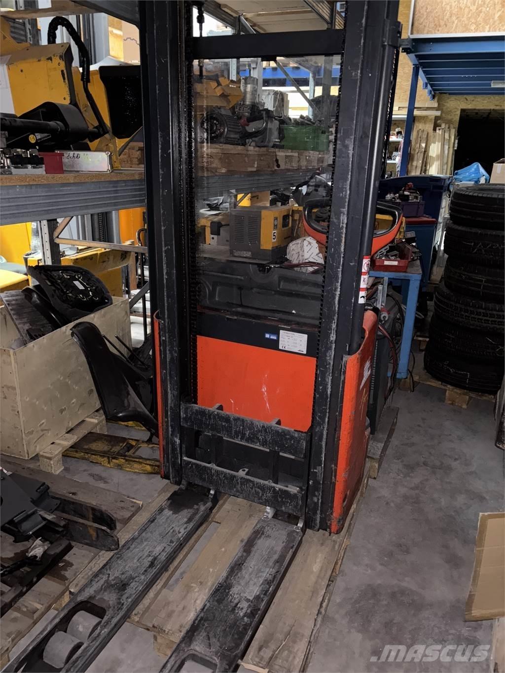 Linde L10 defekt Samohybné vozíky