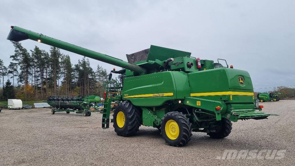 John Deere T 670 i Sklízecí mlátičky