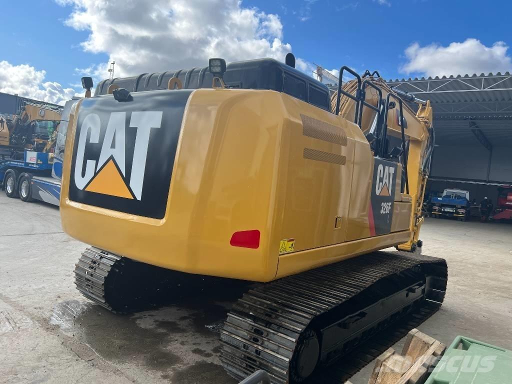 CAT 326 F L Pásová rýpadla